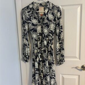 Anthropologie Black and White Long Sleeve Dress
